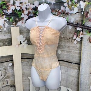 Guess Peach Lace Bodysuit Lace-Up Front Lined Top Sheer Bottom Snap Crotch M